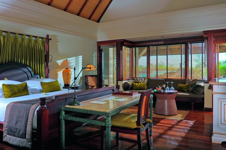 lyx-resort-hotell-rum-design-färgglada-färger-exotisk-parkett