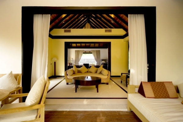 hall interiör lyx resort iruvili maldiverna design inredning elegant
