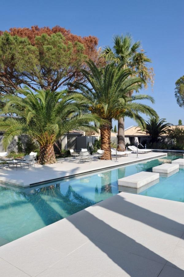 lyxhotell saint tropez pool design sandsten plattor