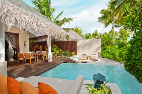 Villa med pool på Indiska oceanen Maldiverna
