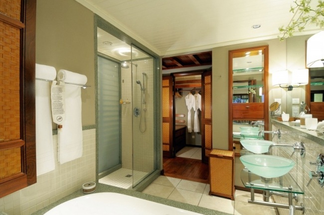 semesterort badrum hotellinredning-moderna designidéer exotiska detaljer