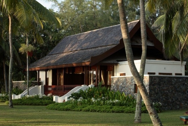 bungalow modern resort halmtak tanjong jara reseupplevelse landskap