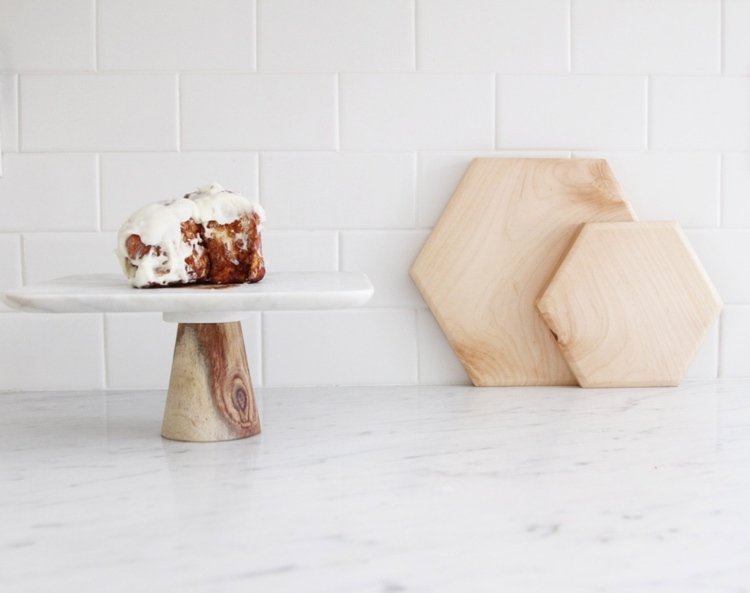 marmor rengöring vård köksbänk vit