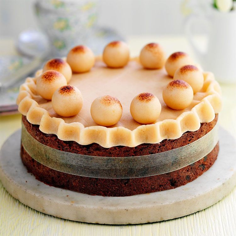 Marsipankaka påsk gojibär dubbelbottenchoklad