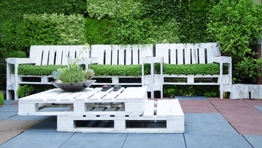 vita trädgårdsmöbler idéer för möbler gjorda av träpallar