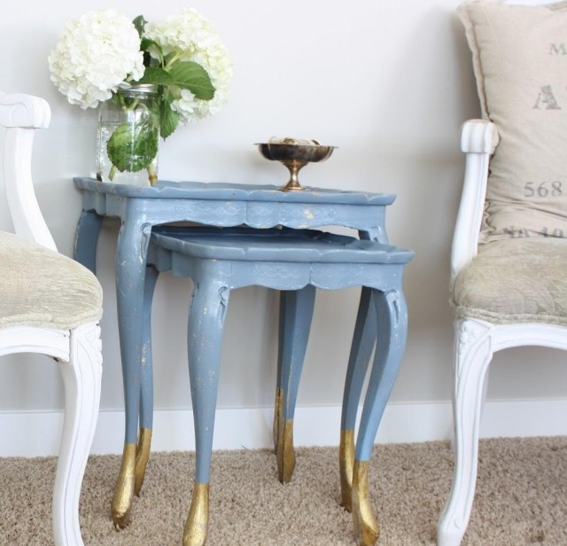 Krydda gamla möbler själv idéer dip-dye pall sidobord blått guld
