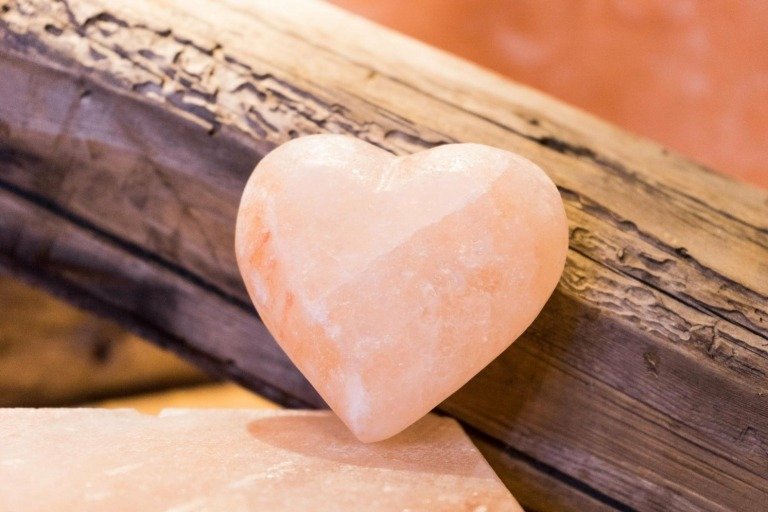 Saltkristaller Himalaya Salt Saltskalning Havssalt Fördelar Hudvård Sommar
