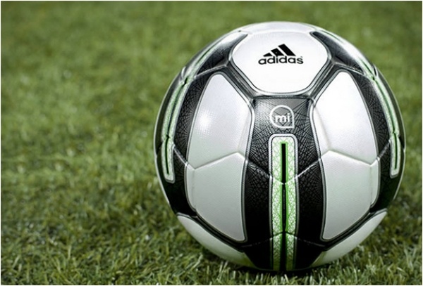 adidas-micoach-ball-sport-sensorer-mobiltelefon