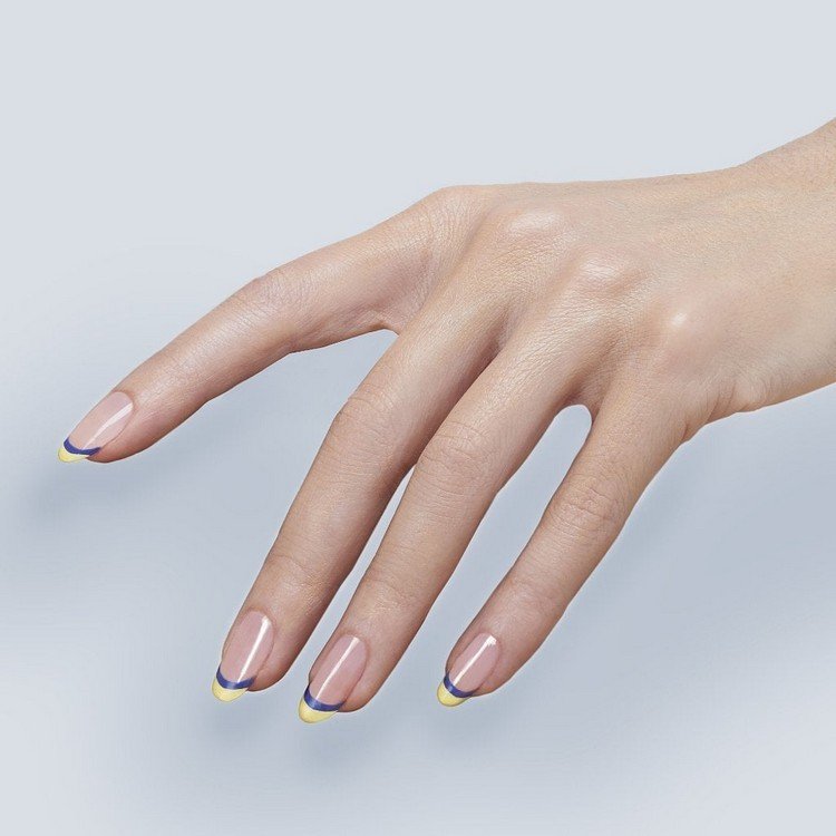 Spikdesignidéer för korta naglar Micro French Nails nageltrend