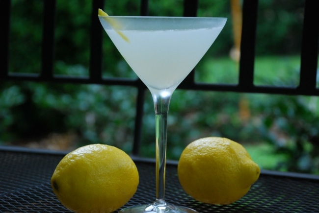 Citron Gin Soda Cocktails Recept