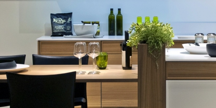 Design-möbler-integrerad-planter-Poggenpohl-kök