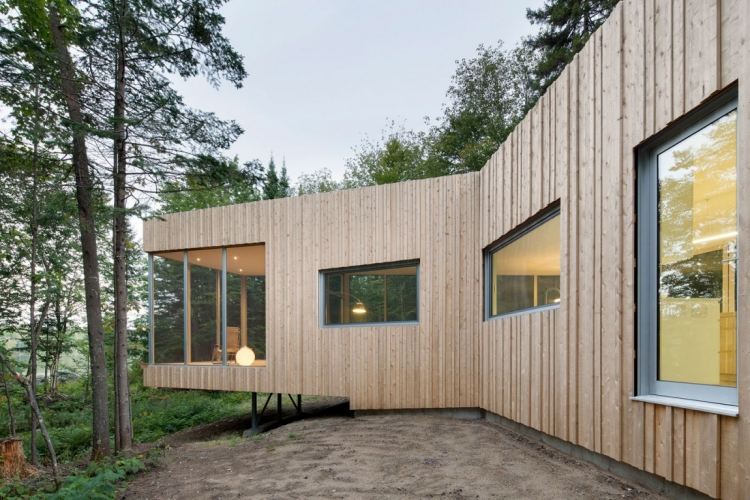 Minimalistisk levande -moderna-arkitektur-trä-fasad