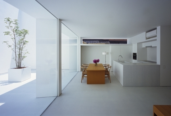 matsal betonghus trendig minimalism japanska golvfönster