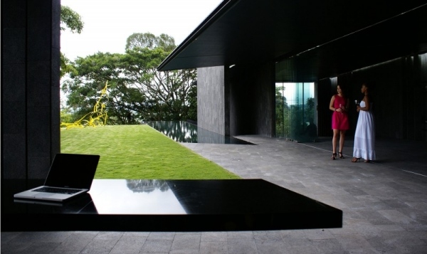 minimalistiskt designerhus utsikt-pool casa-altamira costa rica fastigheter