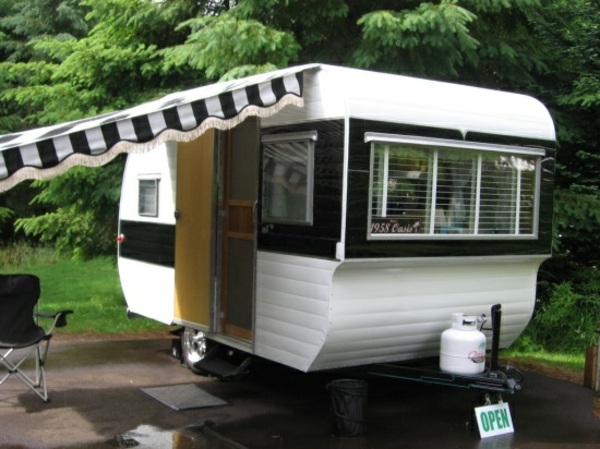 Familjesemesterplanering husvagn design