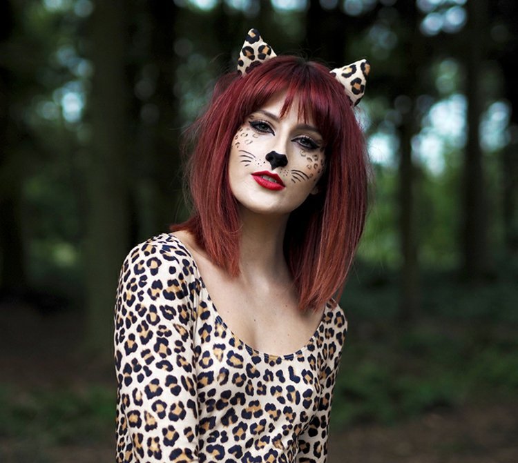 lady make-up leopard kostym karneval