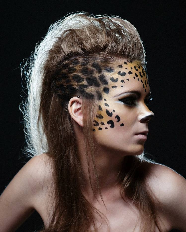 leopardmönster smink kvinna ansikte hårspray mönster