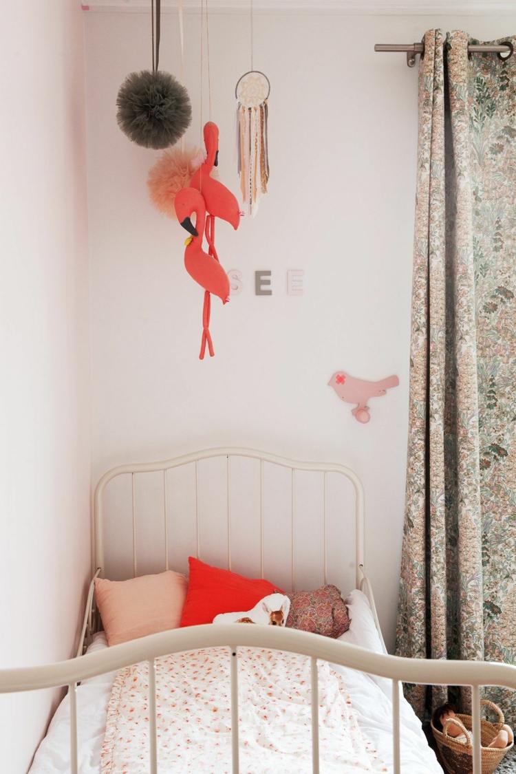 flamingo dekor idéer barnrum för tjejer mjuk leksaker