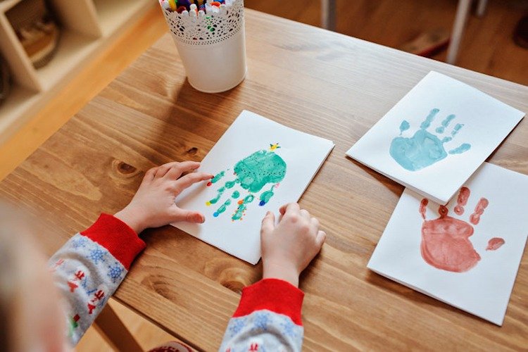 Handavtryck för julpyssel julkort barn