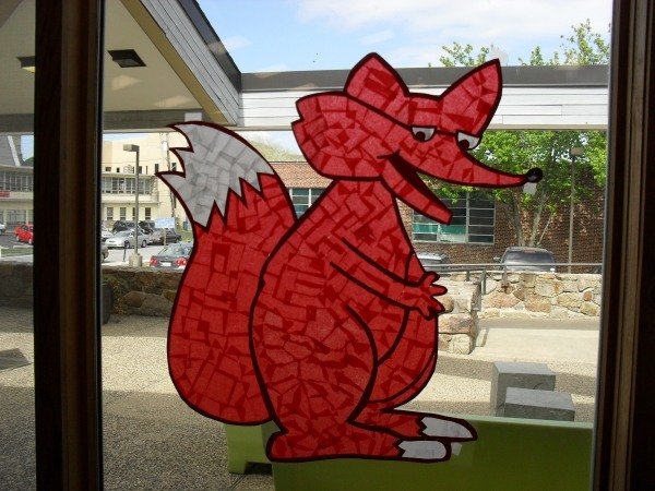 Rävmålning-roliga-djur-motiv-dekorativa-fönster-bilder-för-barnrum