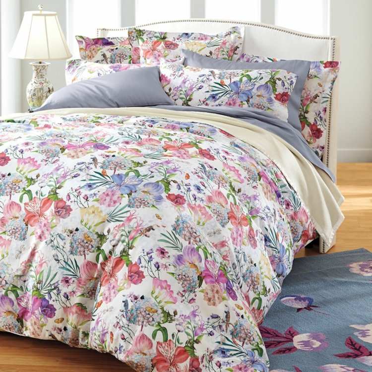 dekorera-mönster-blommor-blommig-sängkläder-sovrum-design