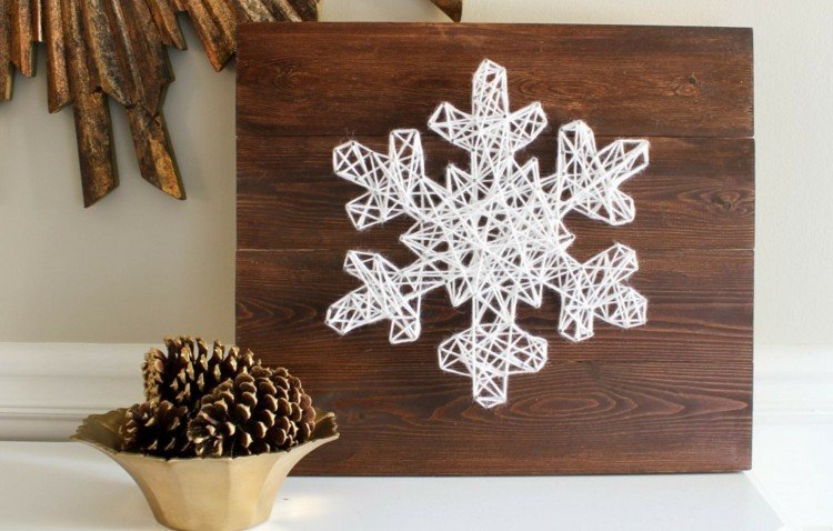 träpyssel för julbräda-ferniss-naglar-snöflinga-pyssel-garn