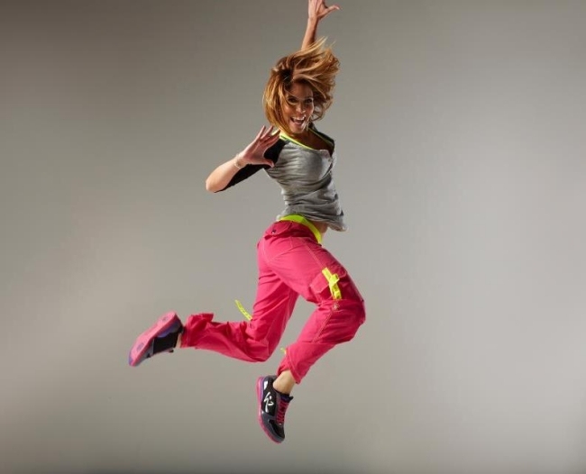 zumba fitness bantning dans kalorier bränner kvinnor