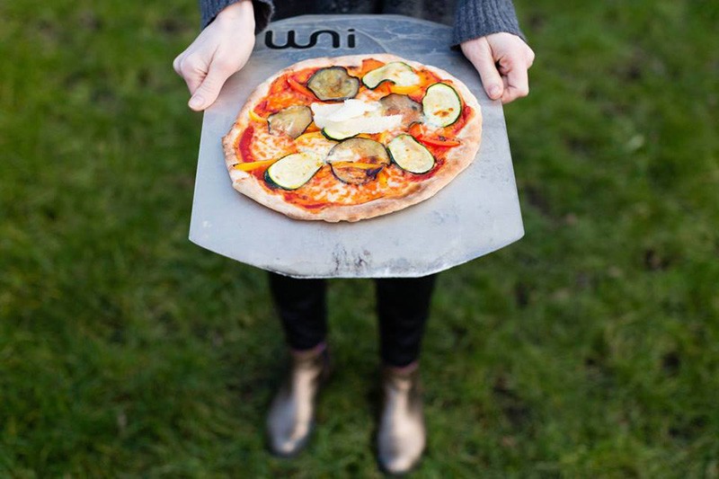 mobil-pellet-pizza-ugn-uuni-2-pizza-trädgård-bakning
