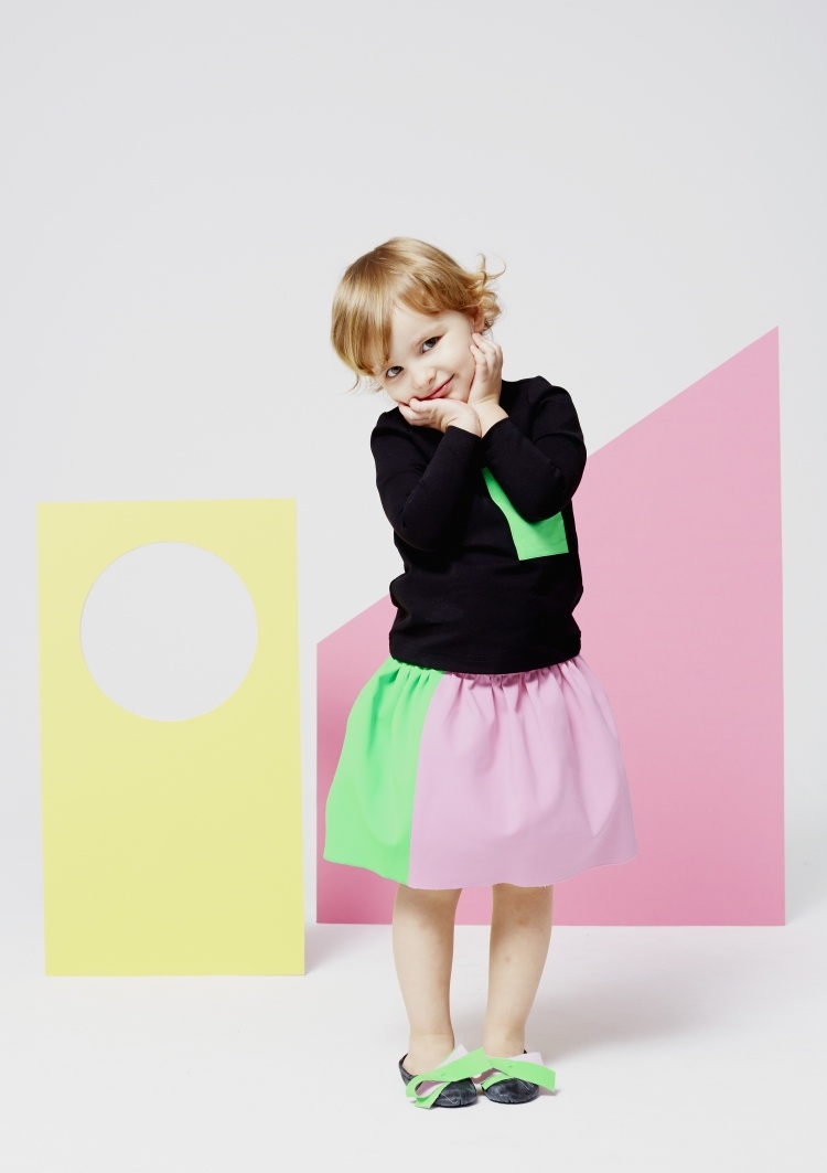 mode-liten-tjej-vår-sommar-2015-roksanda-kjol-tröja