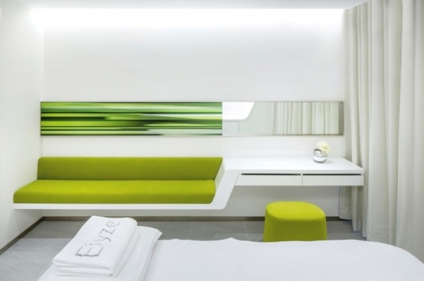 modern inredning av beige design grön soffa