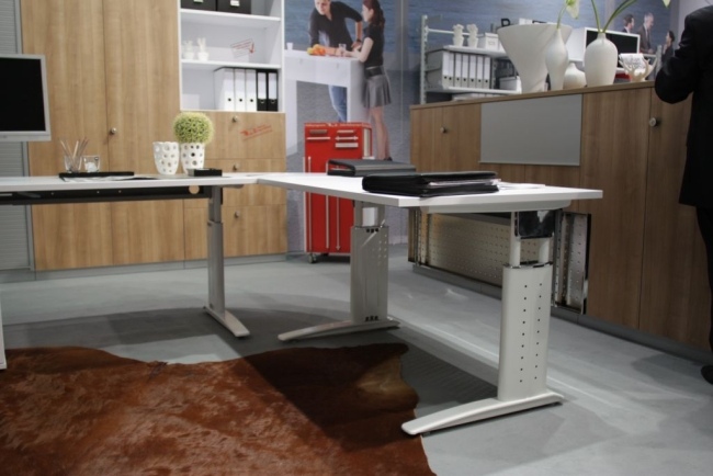 Modernt kontorsmöbelbord ergonomiskt vitt