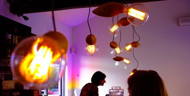 modern svärm hängande ljus trä glödlampa skandinavisk