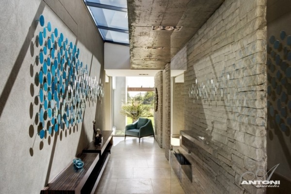 glasväggskorridor modern lägenhetsdesign i Kapstaden