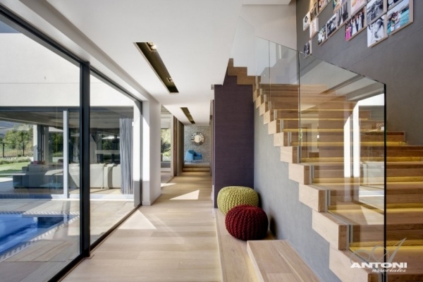 trappor glasräcke modern designer lägenhet i Kapstaden