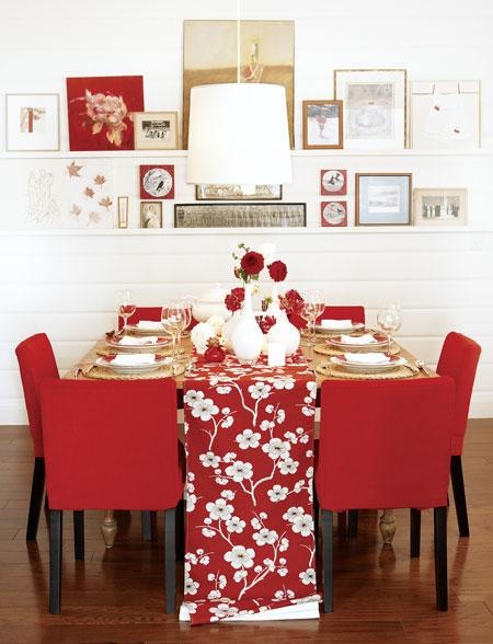 Moderna-matsal-idéer-vit-interiör-röda-stolar