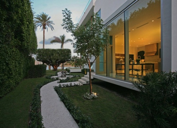 exklusiv-lyx-villa-miami-landskap-design