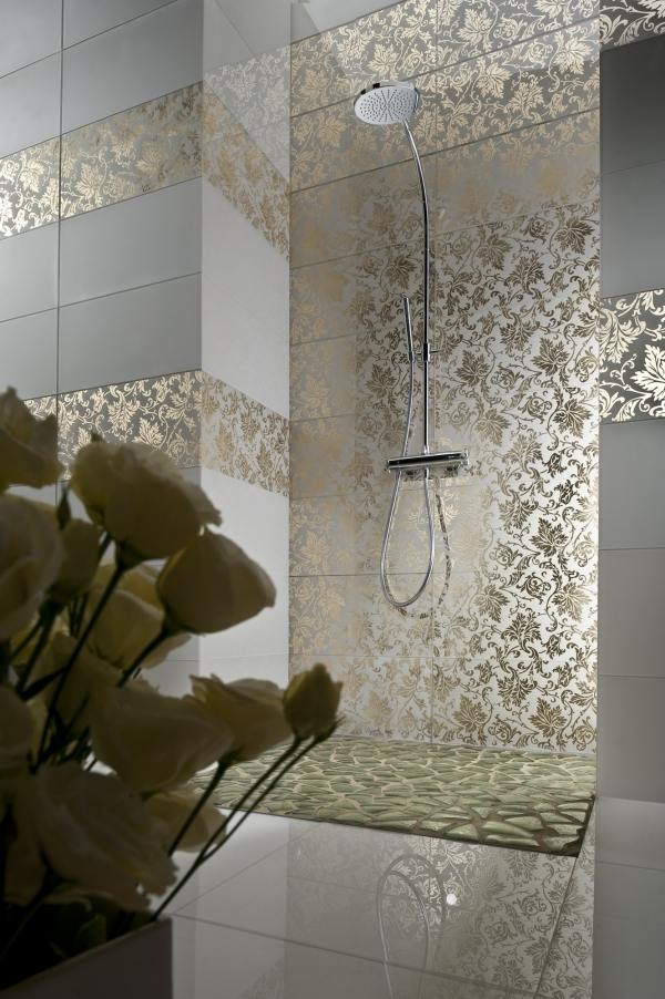 Living ideas badrumsvägg kakel duschkabin floramotiv guldpläterade