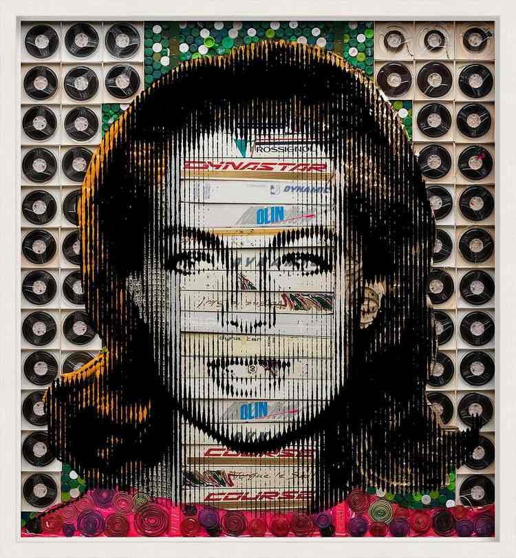 modern-fotokonst-wande-romy-schneider-collage-sladd-knappar-spiralrep