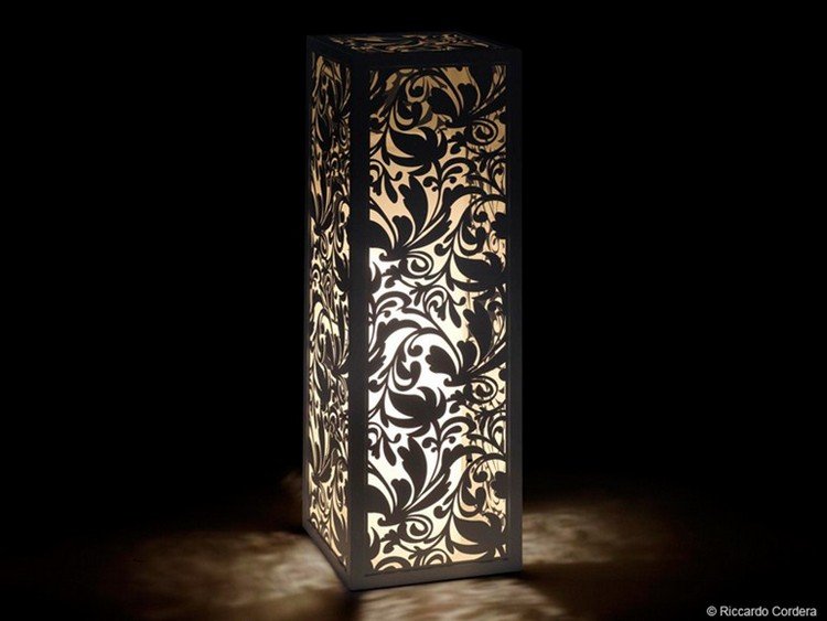 modern-trädgård-belysning-utomhus-belysning-golvlampa-FLOREALE-CAGIS