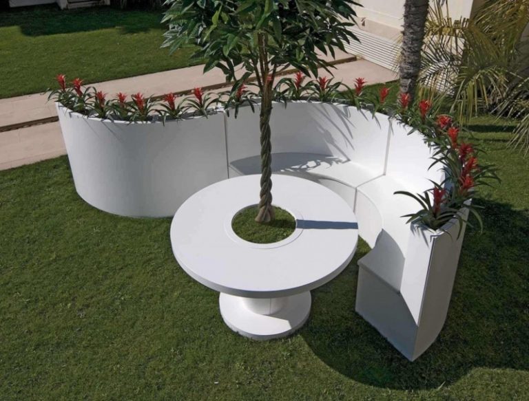 moderna trädgårdsdesign exempel sittgrupp idé flower box planter bord bänk säte