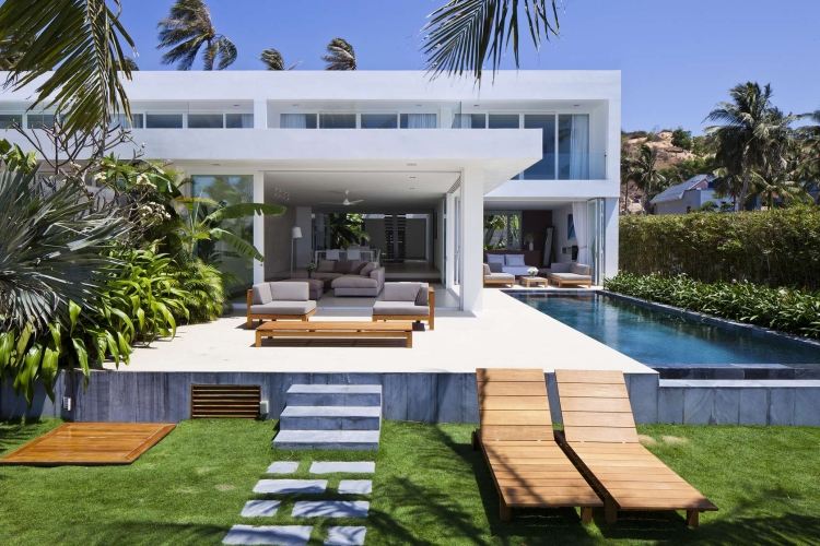modern-trädgård-design-pool-ränder-terrass