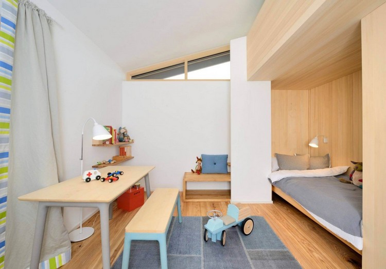 modern-komfort-bio-effektivitet-barnrum-trä-nisch