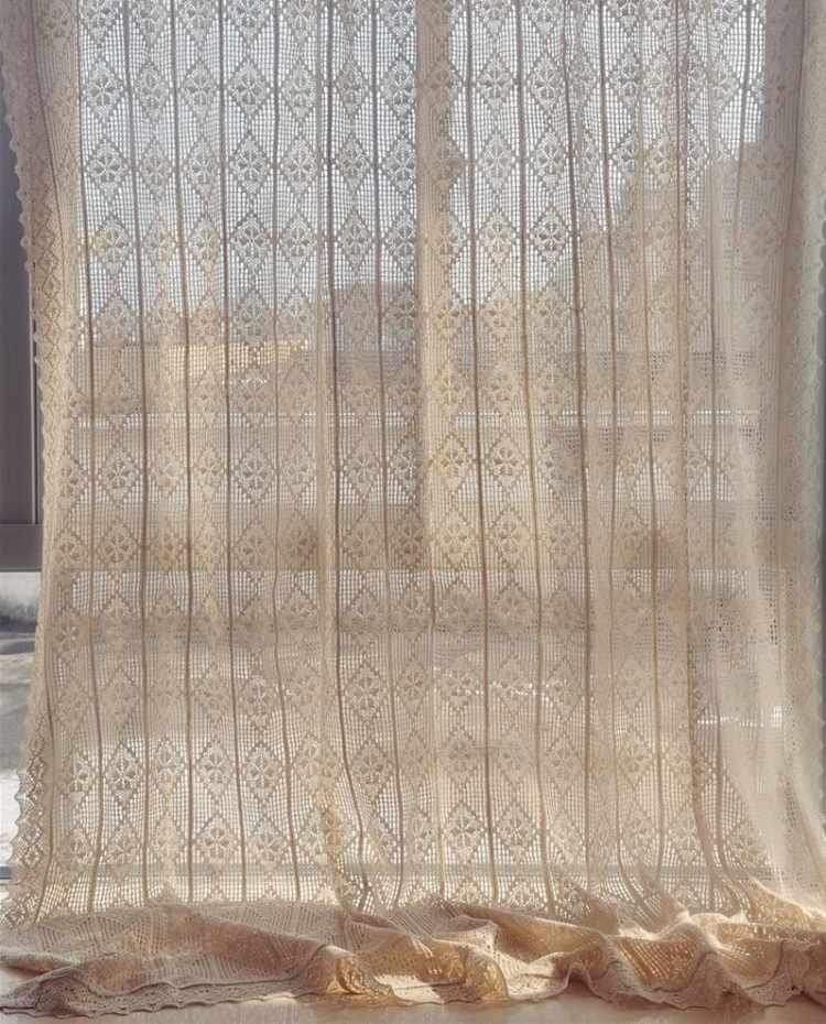 virkade gardiner-modern-romantisk-spets-bomull-handgjord-beige