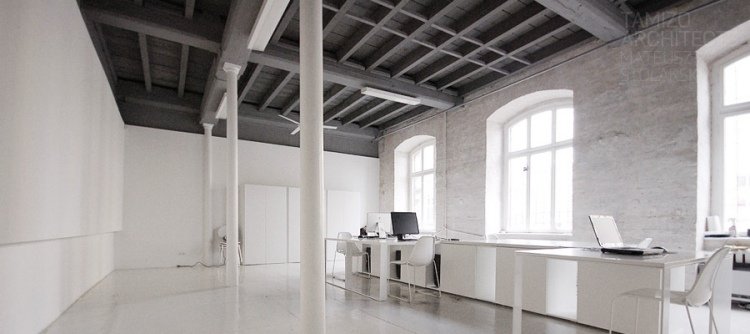 modern-interiör-design-minimalistisk-kontor-loft-tegel-vägg-industriell-design-tamizo