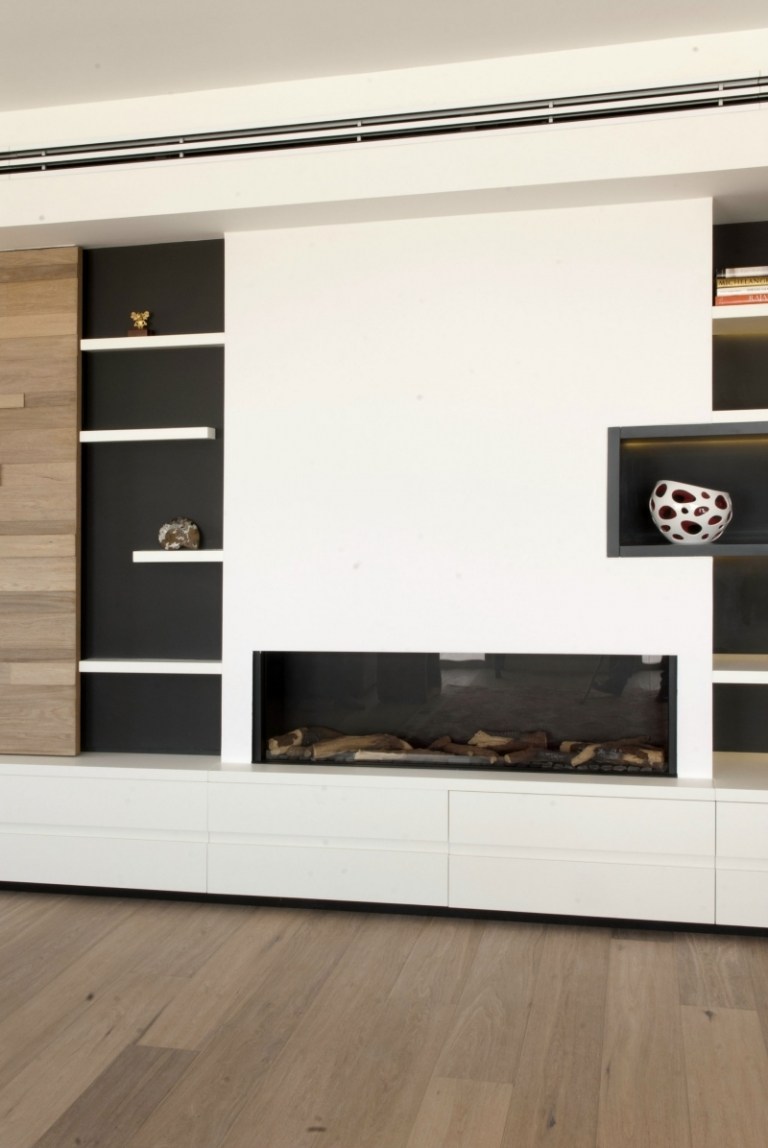 Modern inredning -vit-trä-vägg-enhet-öppen spis-dekorativa-hyllor-lagringsutrymme-dekoration
