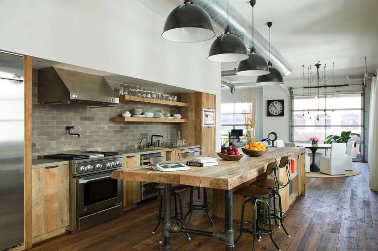 designa köket utan väggskåp möblera väggskåp praktiska idéer industristil träbord designelement