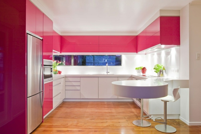 kök högblank polerad rosa modern inredning