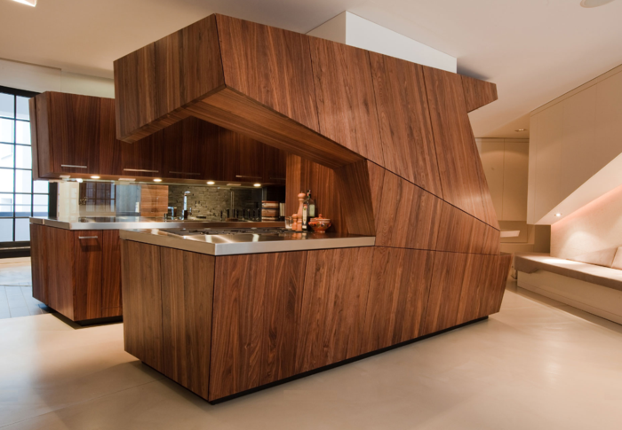 kök moderna möbler i brunt trä