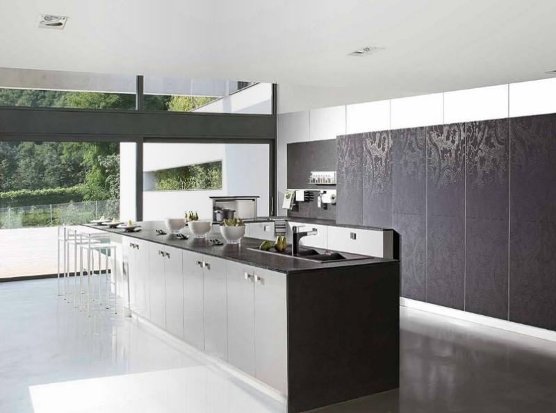 modern-kök-planering-design-grå-front-kök ö
