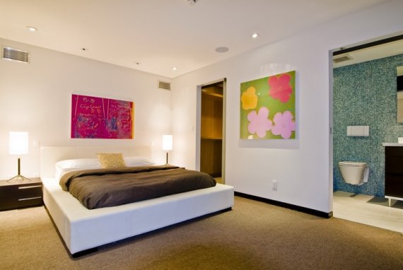 modern lägenhet bader house sovrum målningar färgglada